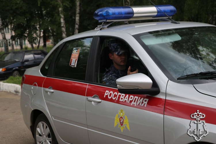 В Саранске росгвардейцы задержали нетрезвого хулигана в кафе