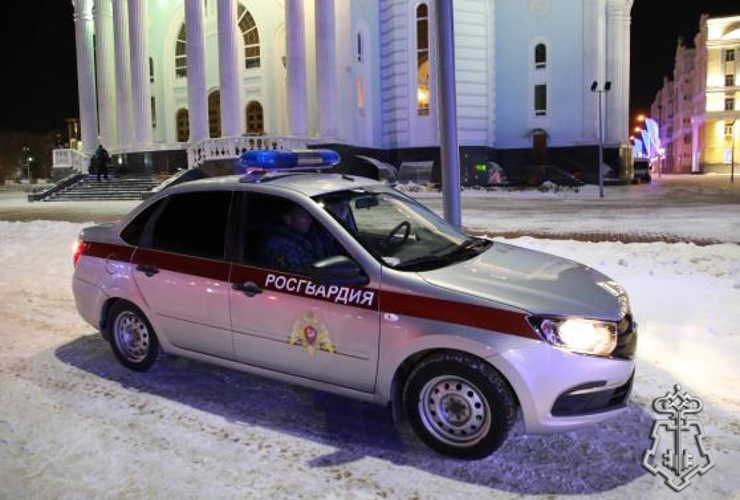 В Саранске экипаж Росгвардии задержал гражданина, который нанес побои своему оппоненту в результате спора